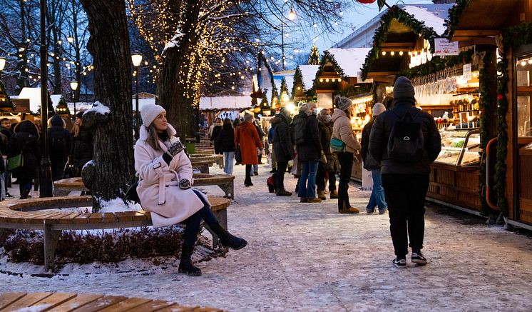 Christmas Market in Oslo - Photo -Fredrik Ahlsen - Maverix Media AS