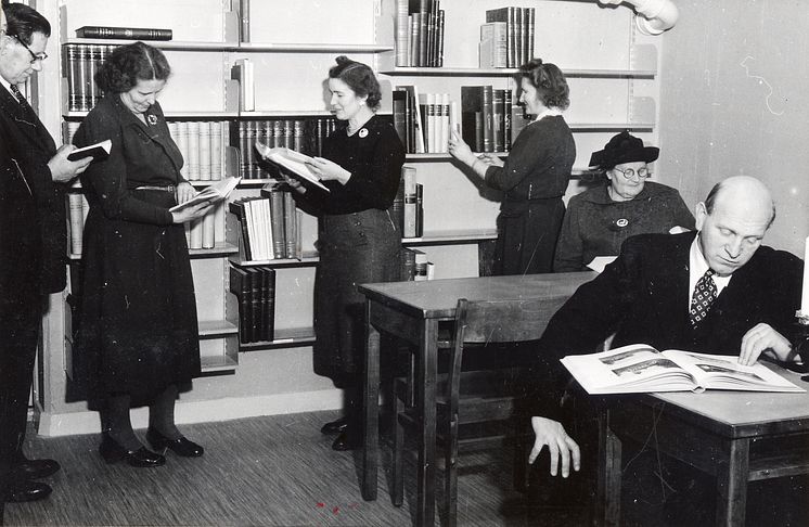 Vallentuna folkbibliotek, 1951
