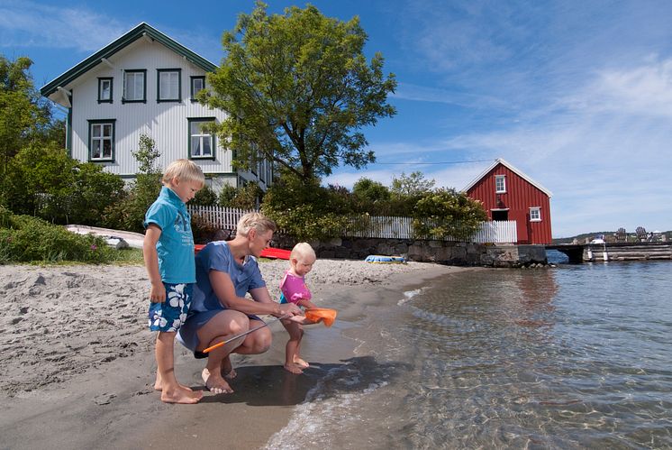 Family at the beach Merdø island in Arendal, Norway-Photo - VisitNorway.com.jpg