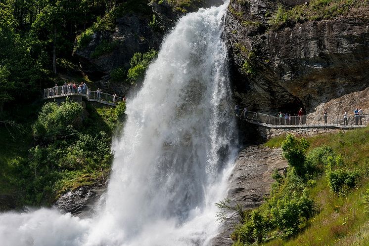 Steinsdalsfossen