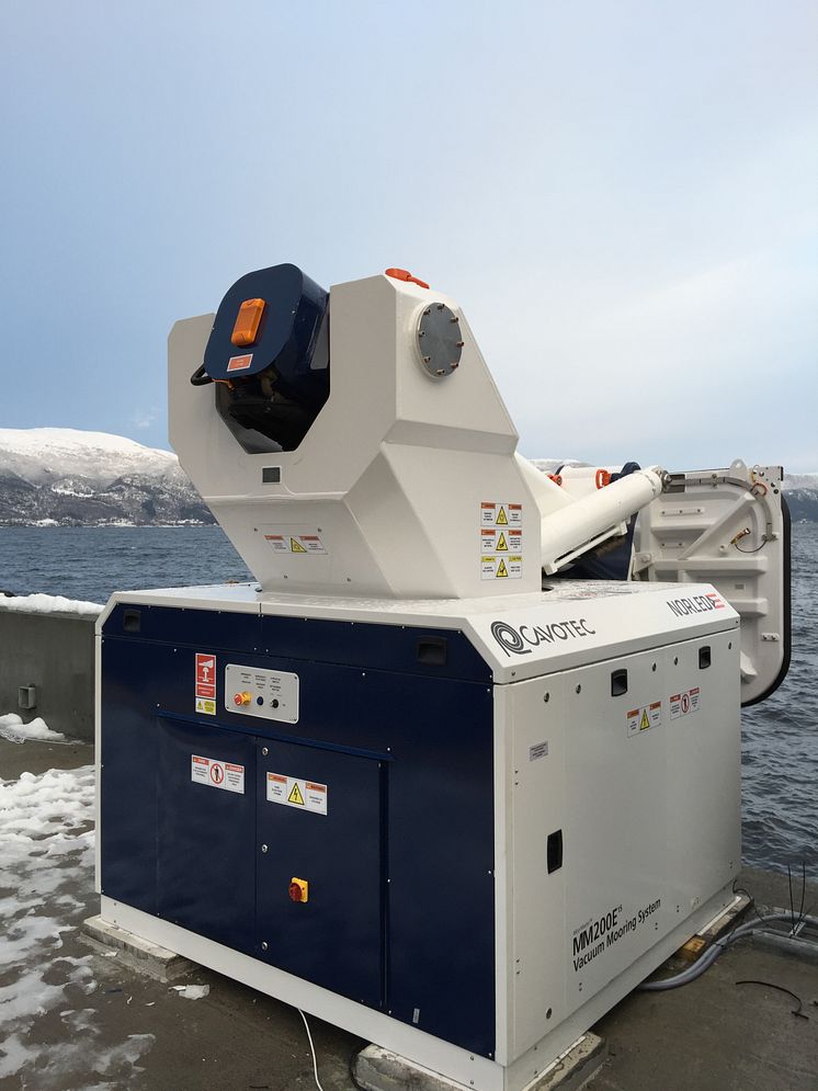 MoorMaster™ automated mooring unit at Lavik passenger ferry berth in Norway