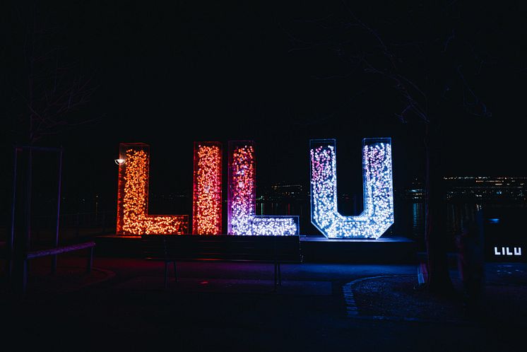 Lilu_Buchstaben_2023_Lichtfestival_copyright_Tim_Ulrich.jpeg