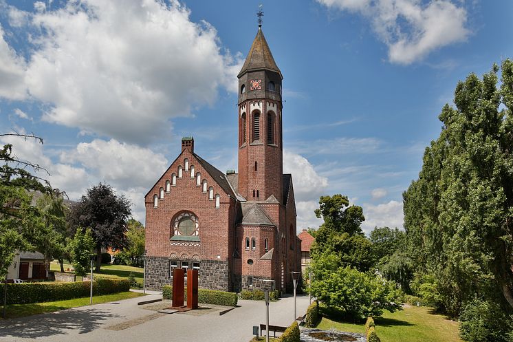 Hephata-Kirche_außen