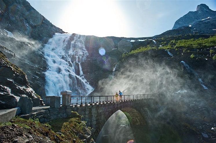 Trollstigen_Stigfossen waterfall_photo Fred Jonny Hammero.jpg