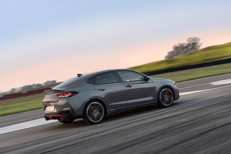 Helt nya Hyundai i30 Fastback N