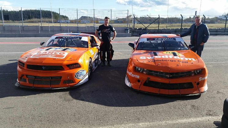 V8 Thunder Cars