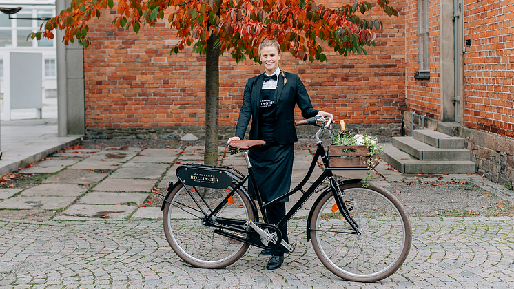 Anette Andersson med cykel