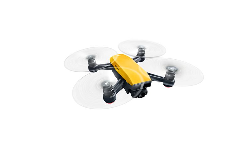 DJI Spark Sunrise Yellow - Flying