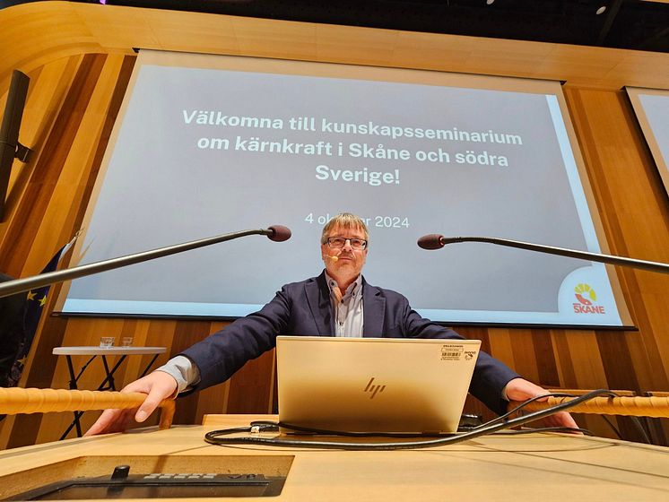 Niclas kärnkraftseminarium.jpg