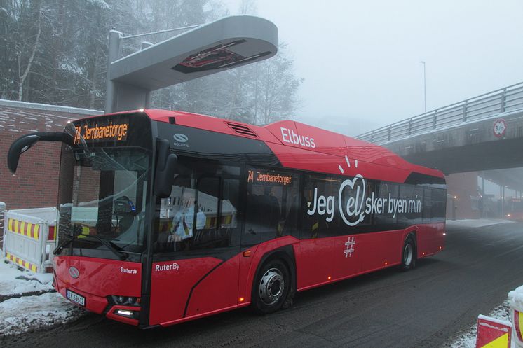 Elbuss på Linje 74