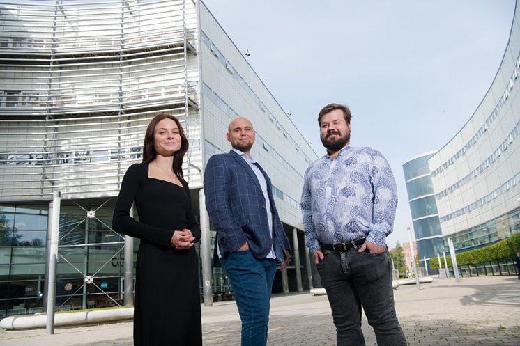 Group Photo-Left to Right Arina Skorochodova, Dr Mikhail Vasenin, and Dr Savva Shanaev