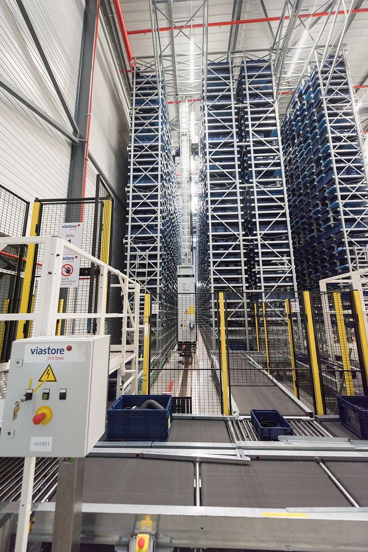 CLAAS har investerat i ett helautomatiskt komponentlager. 