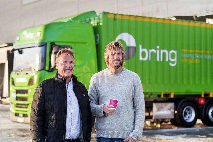 Logistikkdirektør Thor Molle  (t.v.)  og eier Einar Øgrey Brandsdal i Brandsdal Group. 