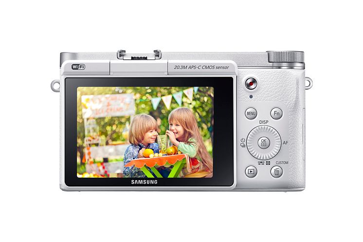 NX3000 White 3.jpg