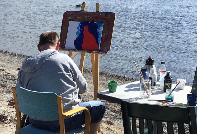 Per-havet-tavla-närbild-bakifrån.jpeg