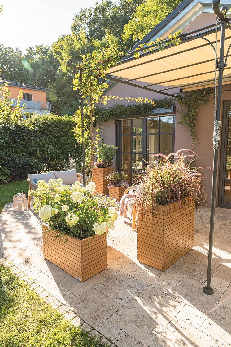 Mit der Palo-Serie verwandelt sich die Terrasse in einen stilvollen
Entspannungsort – modern, nachhaltig und inspirierend.