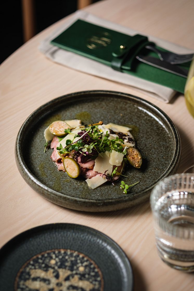 VITELLO TONNATO.jpg
