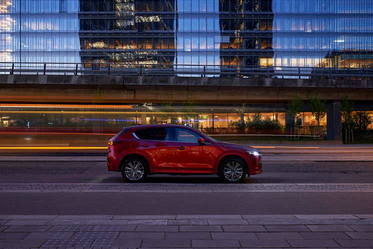 2022 CX-5 Signature