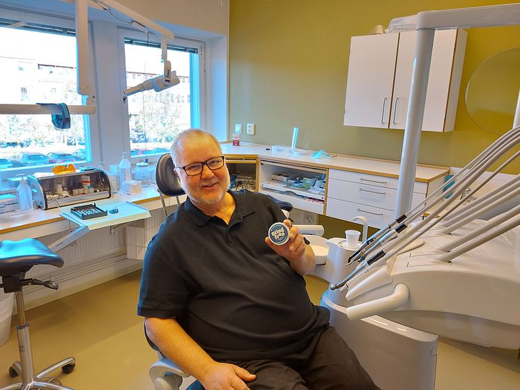 Bengt Wiberg hos sin tandläkare
