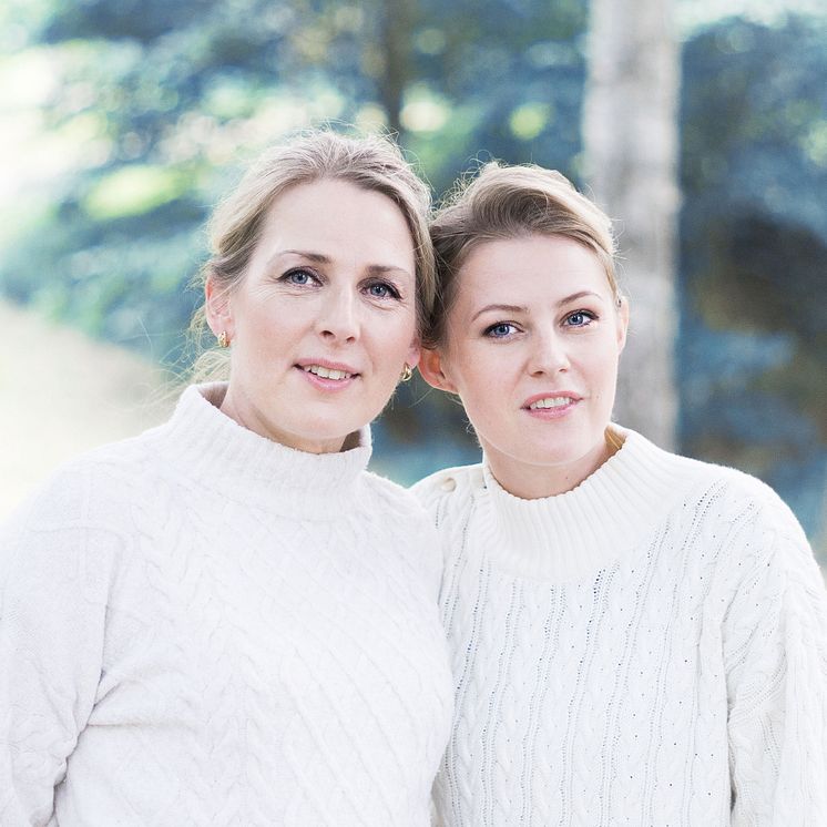 Margareta Bengtson och Edda Magnason - En fröjdefull Jullunch