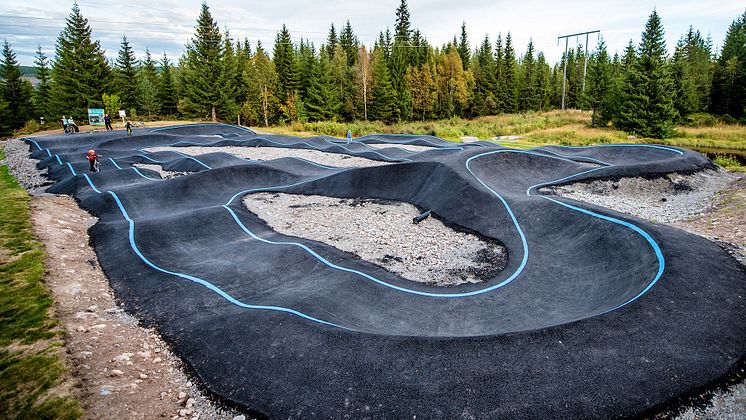 Nyasfaltert pumptrack