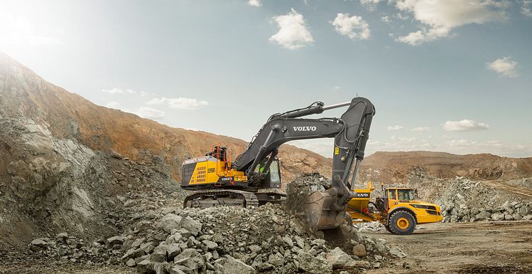 Bild: Volvo EC950F på arbetsplats (1)