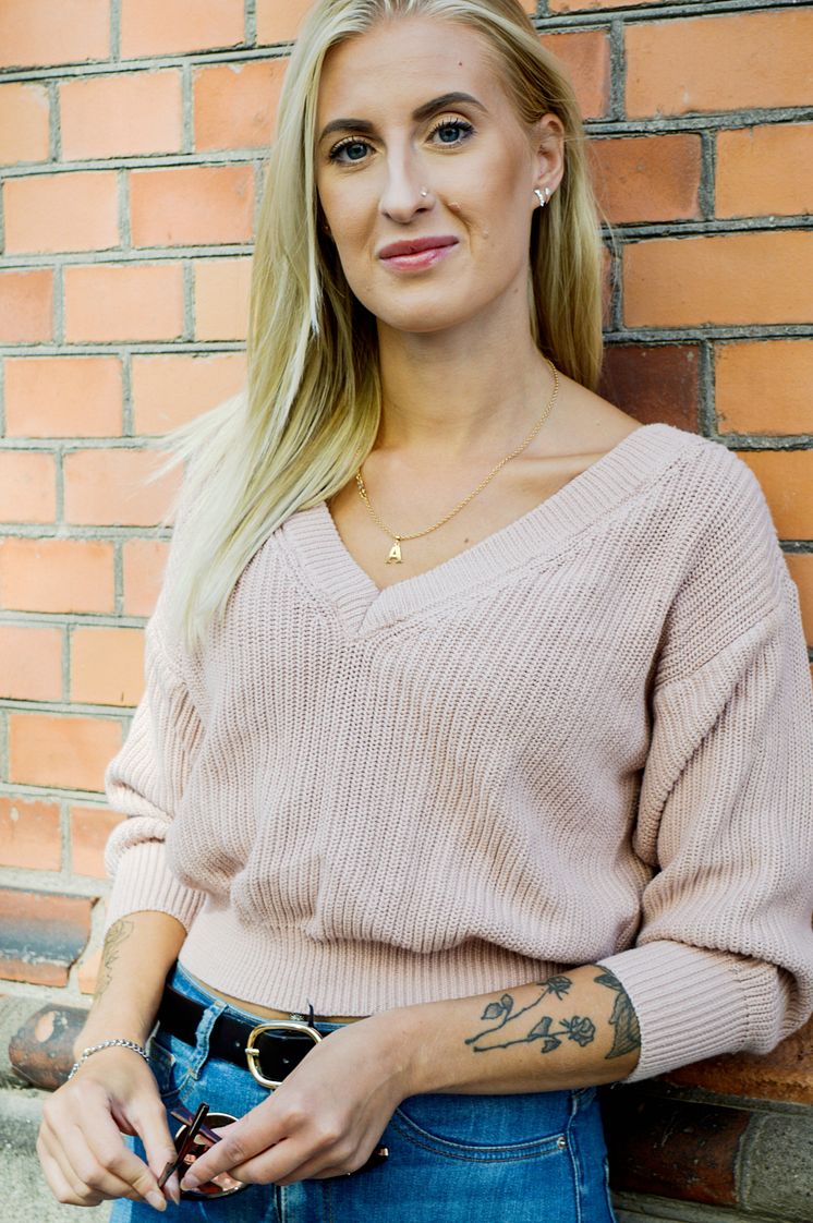 Anicia S. Eriksson, författare