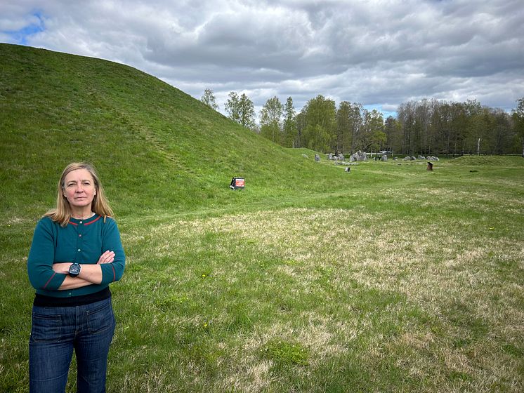 Nina Eklöf vid Anundshög.jpg
