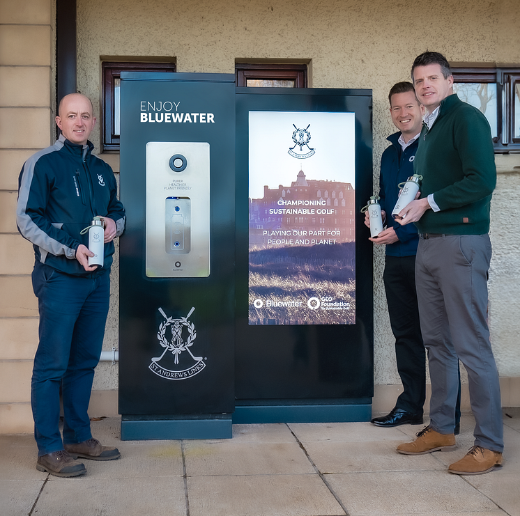 “Bluewater digital media enabled refill stations and customised refillable water bottles at St Andrews Links, the Home of Golf. From left to right: Sandy Reid (Director of Greenkeeping - St Andrews Links Trust), Philip Russell (Chief Purpose Officer 