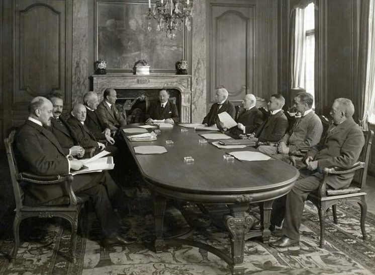 Tolvmødesalen 1921, Holmens Kanal 10. Photo courtesy of Danske Bank – stor.jpeg