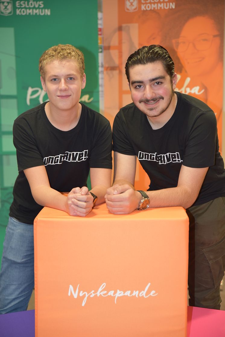 Sommarlovsentreprenörerna Hugo Hertzberg och Amir Saloha gick vidare till SM i företagande.