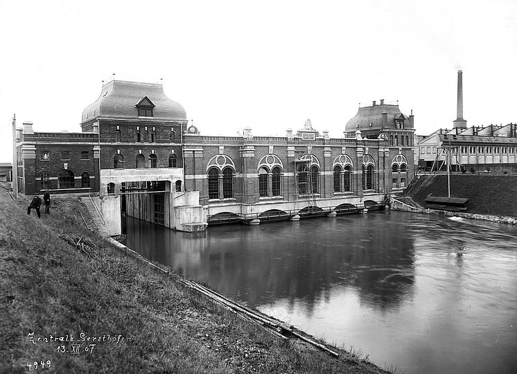 Wasserkraftwerk Gersthofen.jpg