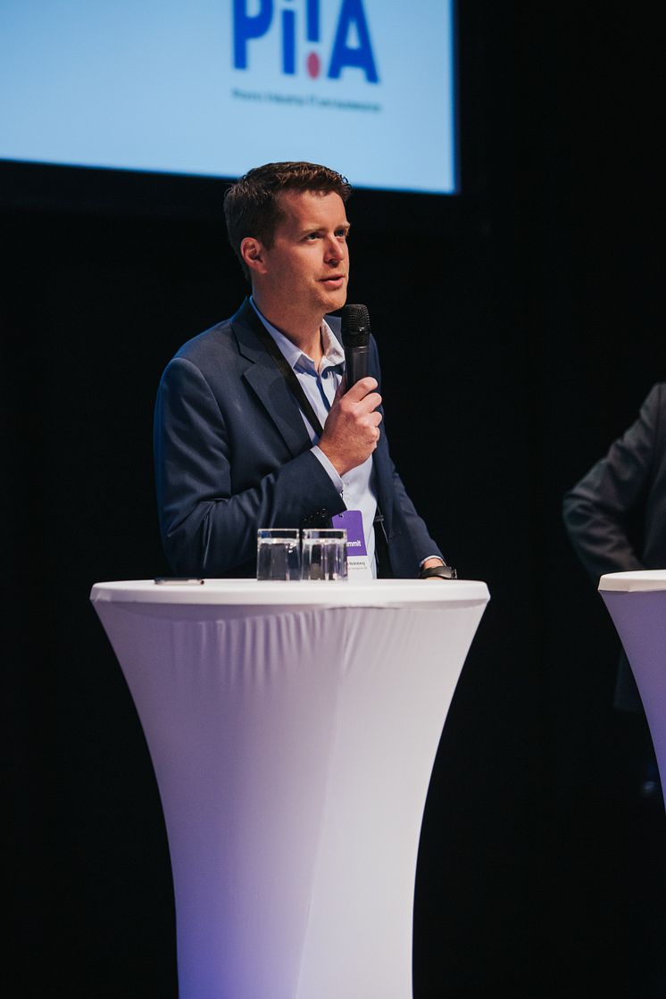 Johannes Holmberg, vd för Calejo, presenterade bolagets två projekt för ledande befattningshavare på Piia Summit.