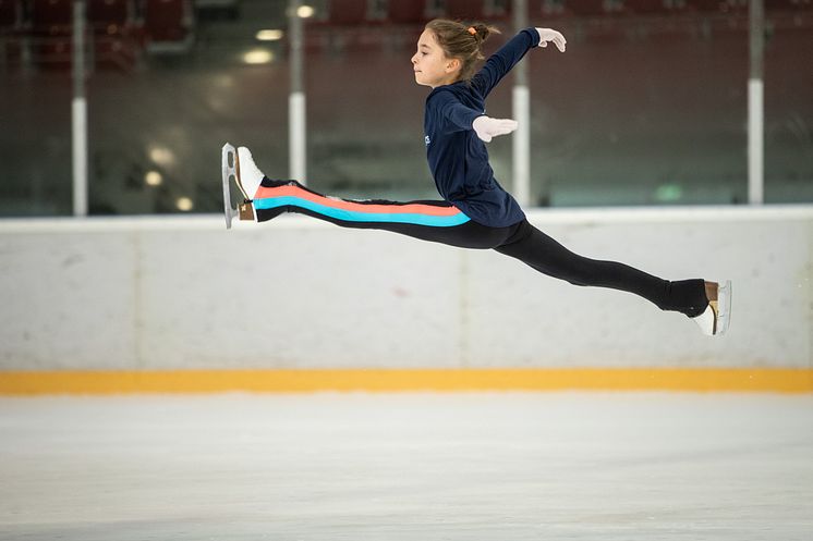 HOLIDAY ON ICE ACADEMY Sommercamp Sasha Tandogan