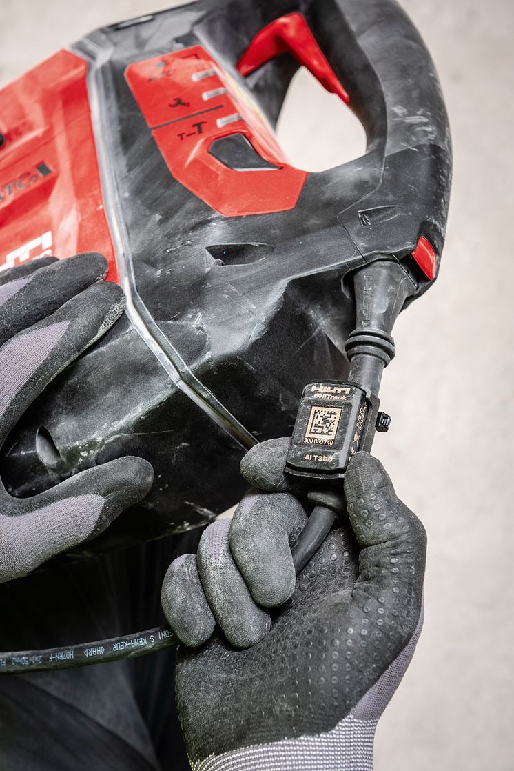 Hilti ON!Track Active tracking bluetooth tags