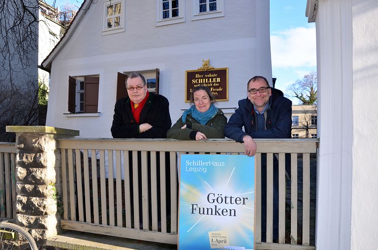 Steffen Poser, Franziska Jenrich-Tran und Dr. Anselm Hartinger (v.l.) am Schillerhaus