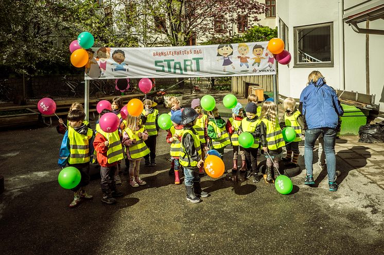 Baklängesmarsch i Göteborg 2015, dags för start