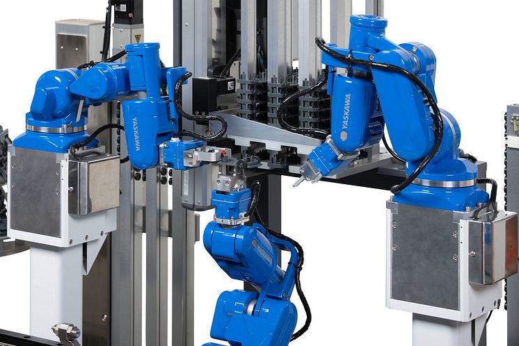 Yaskawa_cbit_Spielzeugautozelle_AB0A7636