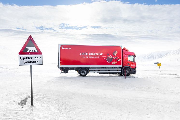 Helelektrisk post på Svalbard