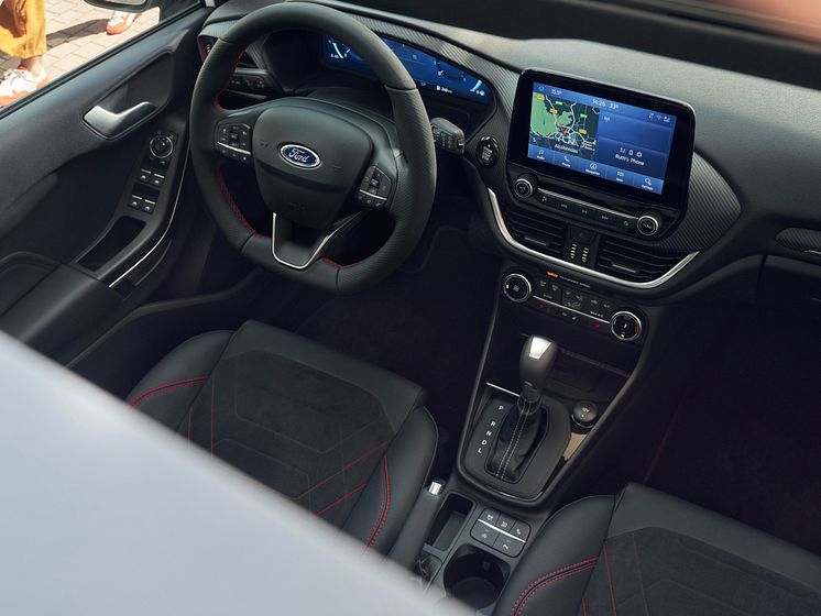 2021_FORD_FIESTA_ST-LINE_INTERIOR_07.jpg