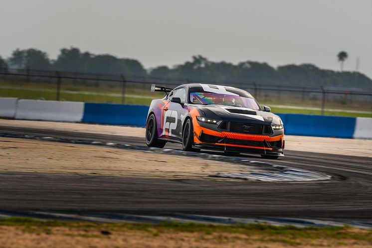 2023 Ford_Mustang GT4 (35)