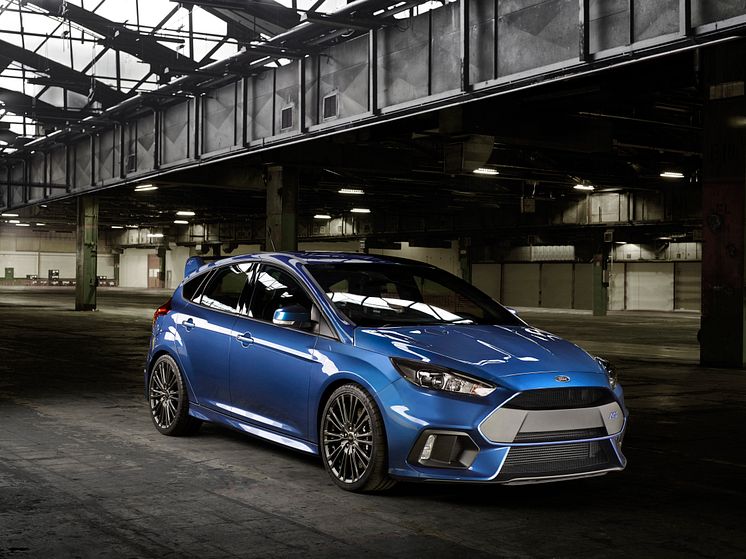 Ford förhandsvisar nya prestandamodellen Ford Focus RS 