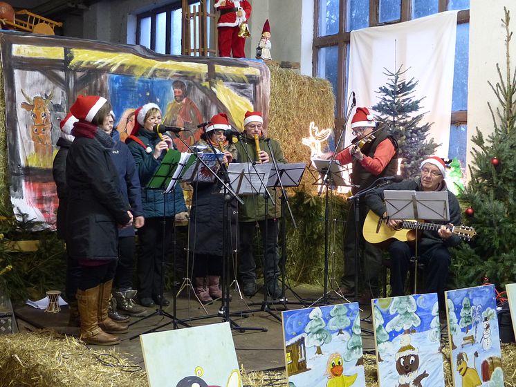 Weihnachten im Stall auf dem Klostergut Mößlitz: Bärenherz erhält beeindruckende Spende