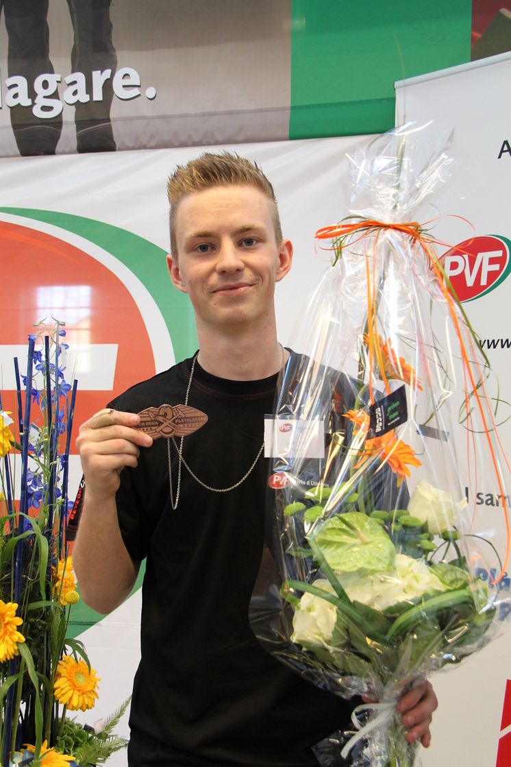 Jonas Westin från Hassela/Hudiksvall  - Bronsmedaljör i SM för unga plåtslagare 2013