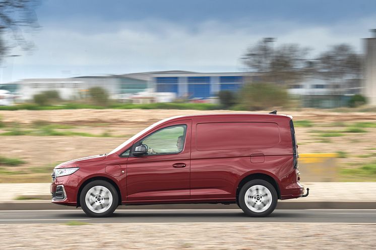 2025 Transit Connect ladbar hybrid (8).jpg
