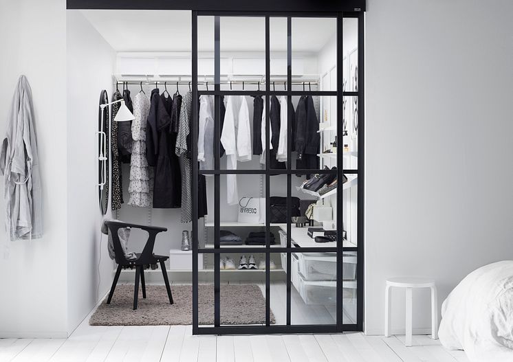 Elfa_Clothing_Interior_Click-in_system_Classic_Slidingdoor_Gallery_2021_02_6.jpg