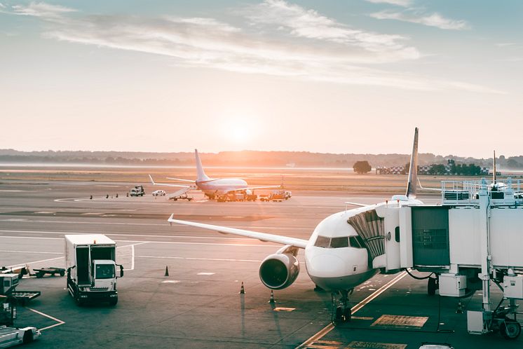 THEME_FLIGHT_AIRPORT_PLANE_GettyImages-1064491804_Universal_Within usage period_91715.jpg
