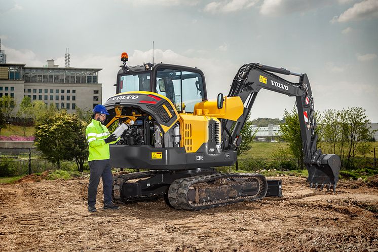 Volvo EC60E kompaktgrävare - servicetillgänglighet