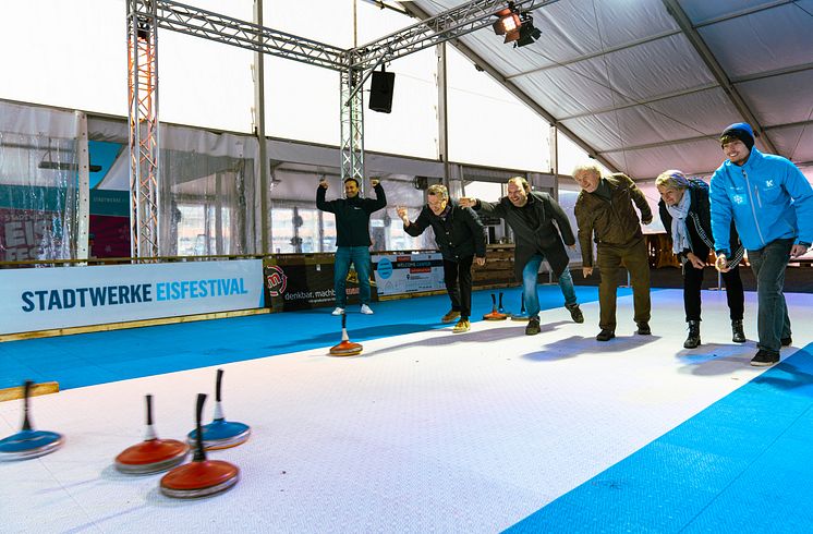 Eisfestival_(c)Kiel-Marketing (5).jpg
