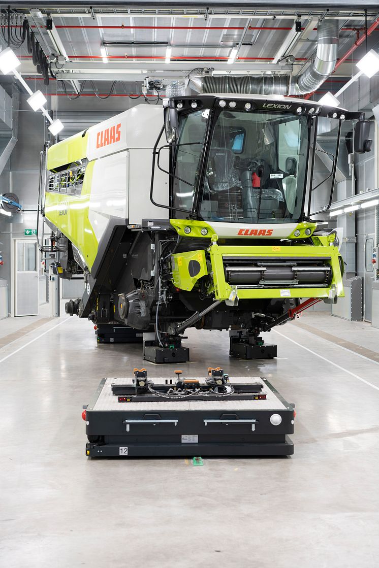 Assembly of combine harvesters at CLAAS in Harsewinkel